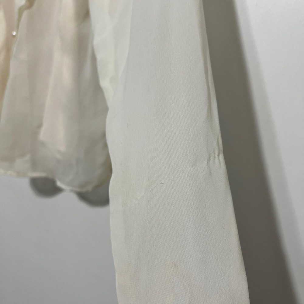 Vintage Womens Victorian Ivory Sheer Ruffle Top Size‎ M Pearl Buttons Ethereal - Picture 9 of 12